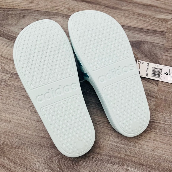 Adidas Adilette Aqua Slide Sandals - Picture 5 of 6